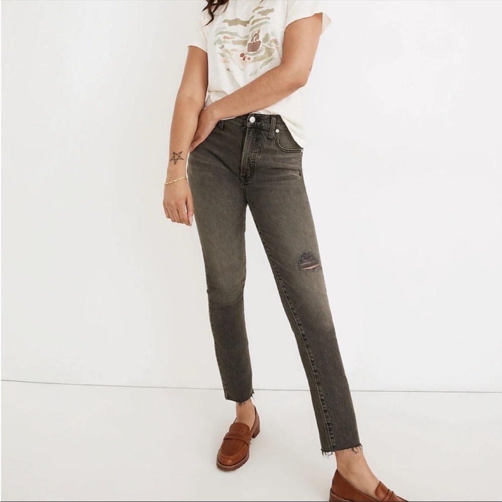 Madewell Perfect Vintage Jean in Cosner Wash: Knee Rip Edition